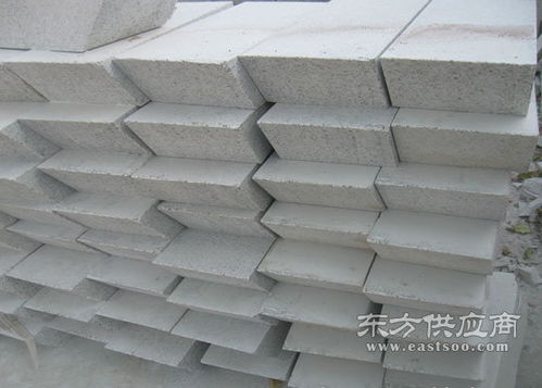 花岗岩侧石生产厂家 石材加工的精细工艺与广泛应用